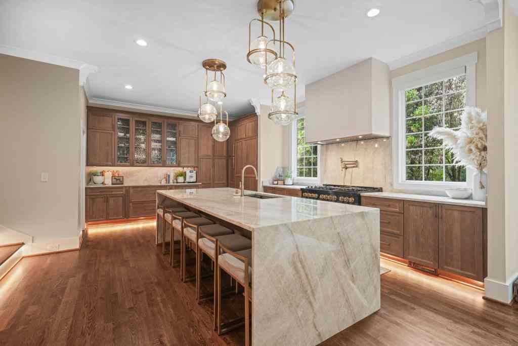 29-web-or-mls-untitled-27