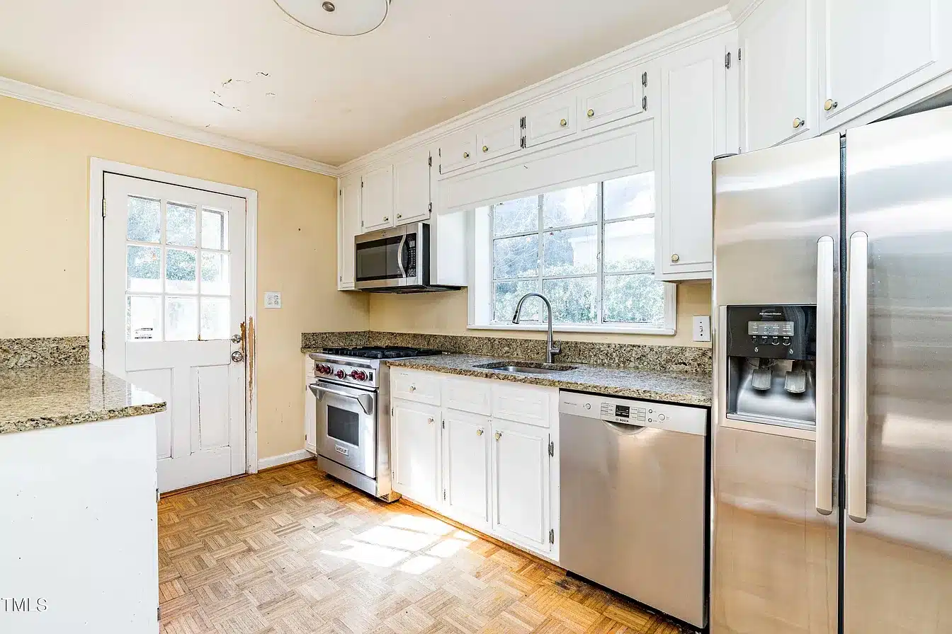 Before kitchen remodel